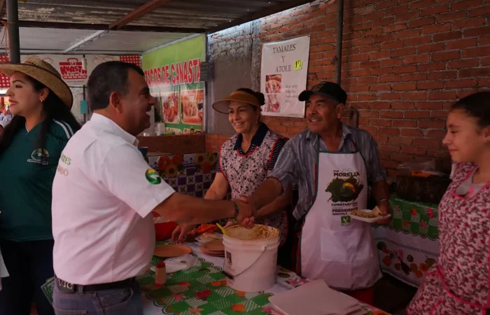 marketing-político-recorrido-tianguis-constantino-ortíz-garcía-pvem-1